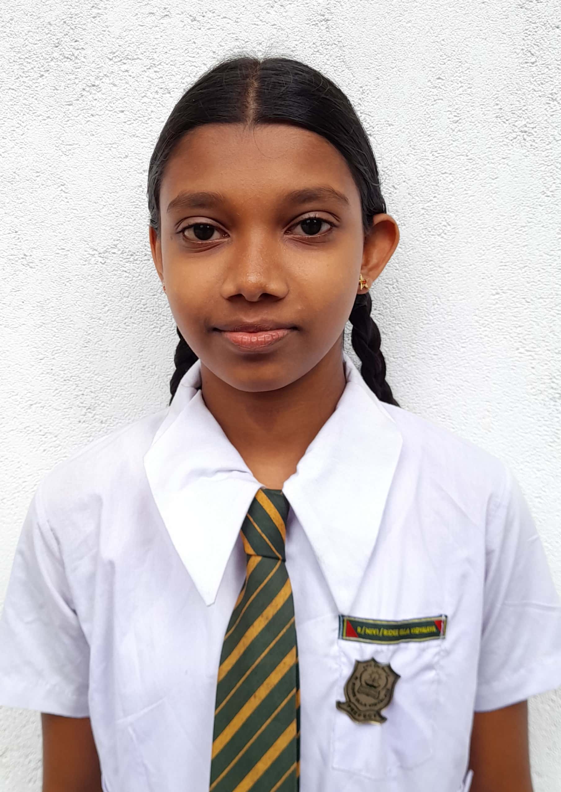 D.M.P.E.දිසානායක